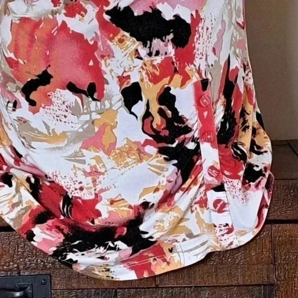 ❤️ Reitmans Abstract Print Top Medium Colourful - Picture 11 of 12